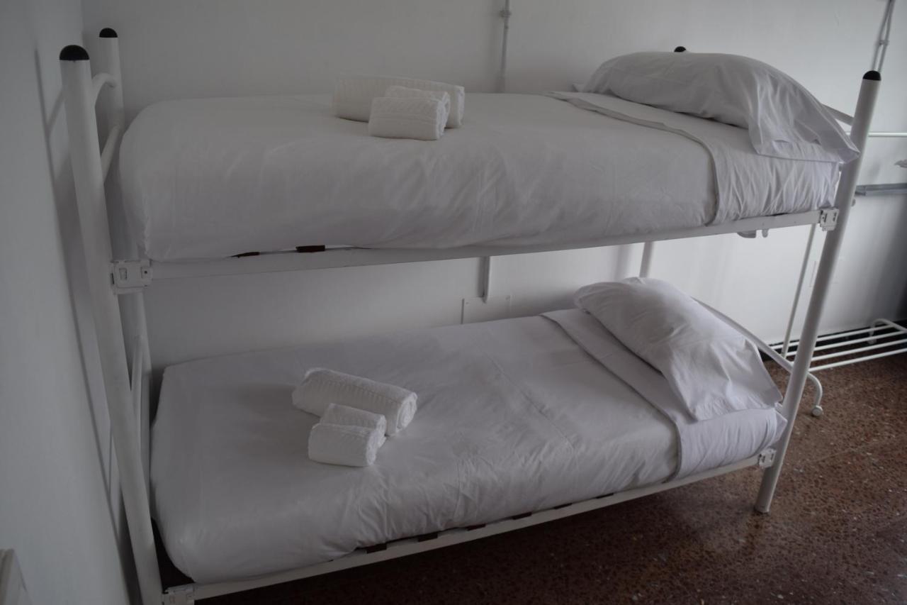 Albergue La Corona1 O Pino Kültér fotó